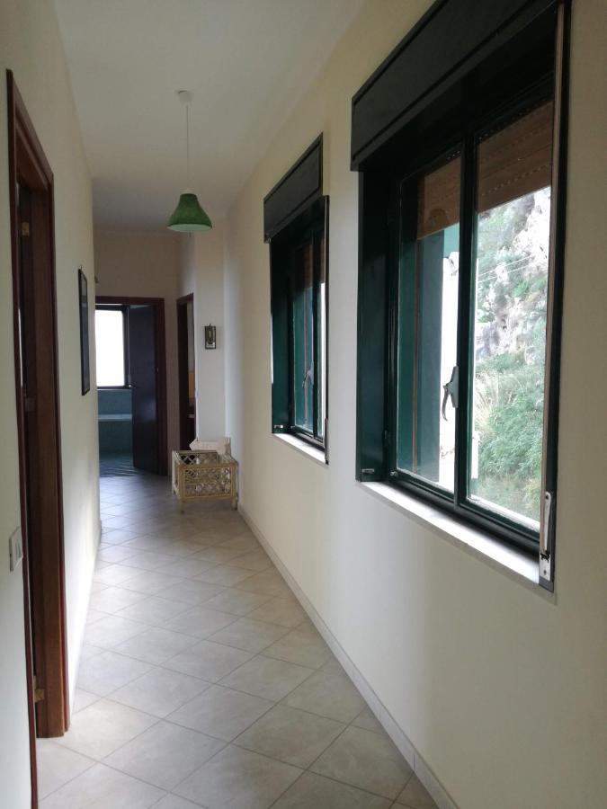 Casa Vacanze La Petrusella Trabia Bagian luar foto