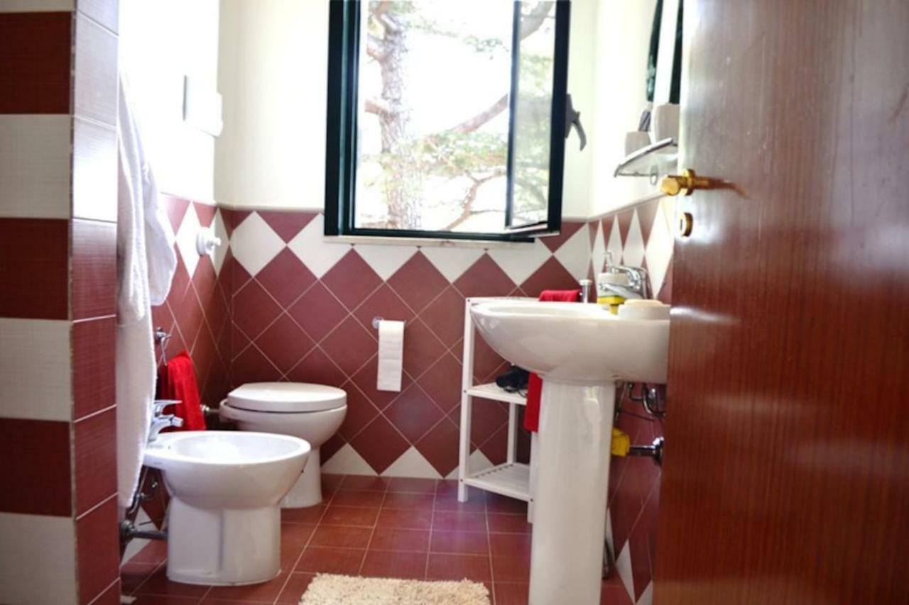 Casa Vacanze La Petrusella Trabia Bagian luar foto